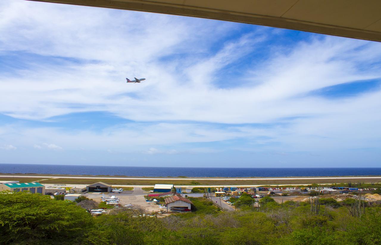 Curacao Airport Hotel Willemstad Exterior photo